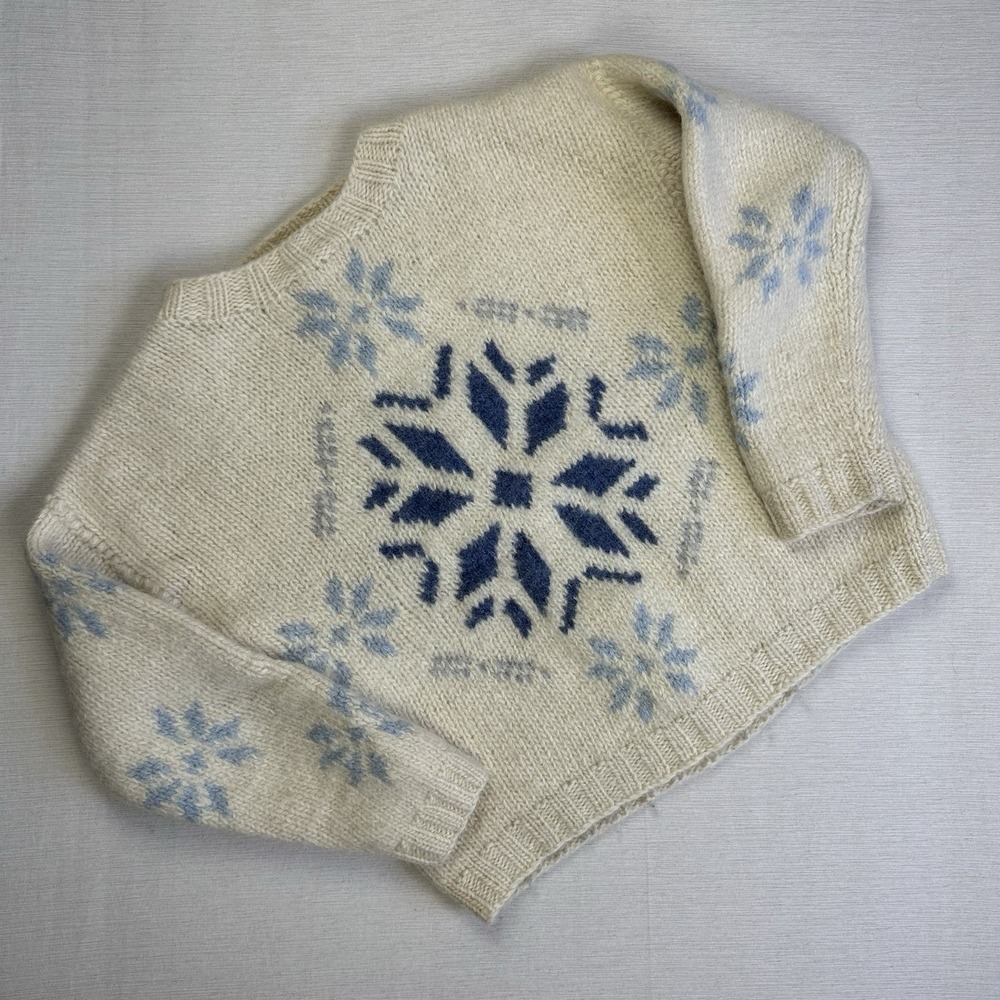 Vtg 80s LL Bean Pure Wool Snowflake Nordic Sweater Knit Women M Cream Blue